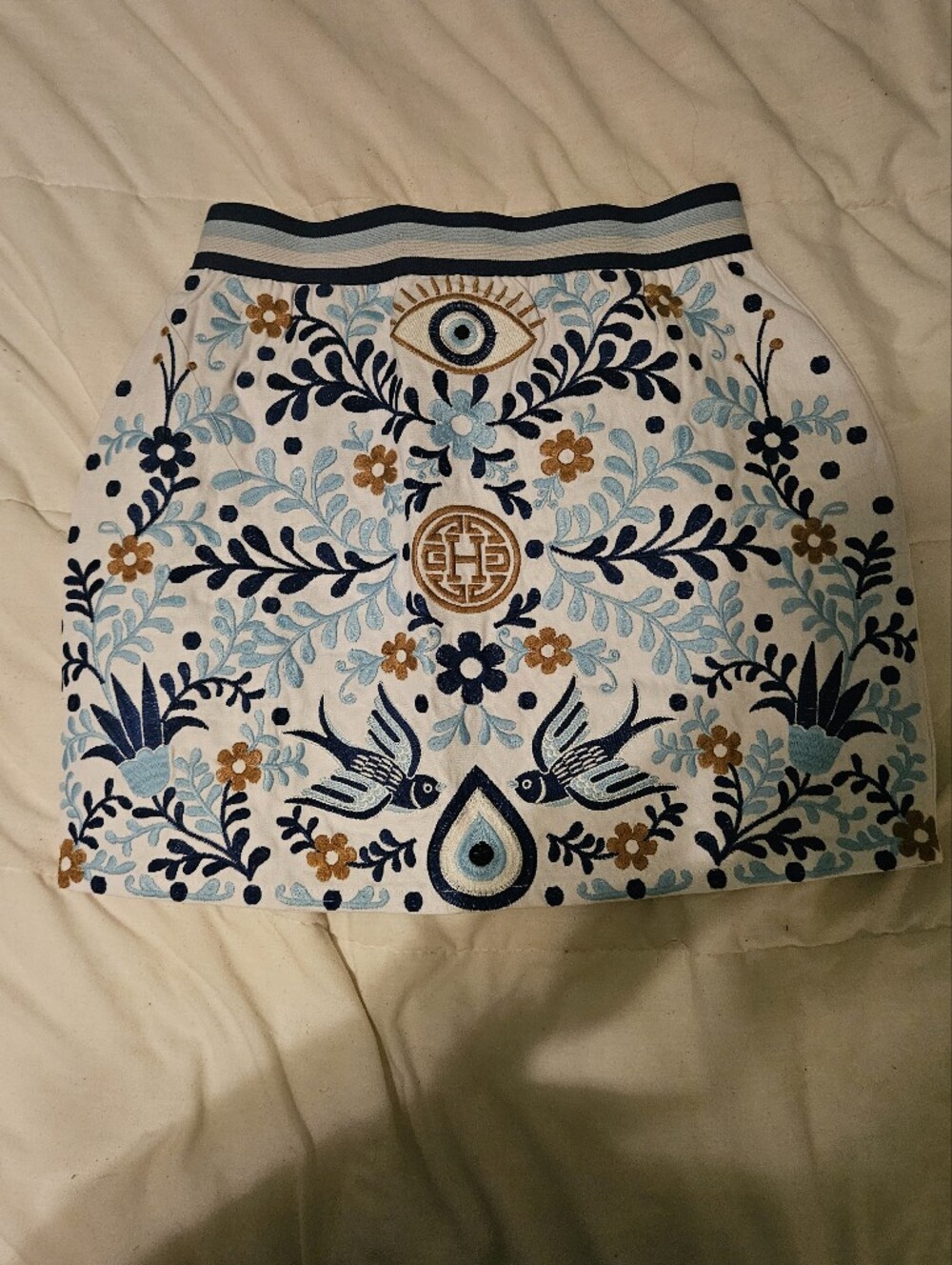 NWT Herencia Clothing Skirt, Ojo Embrodiered, Size Medium